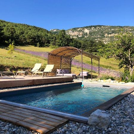 Entre Terre Et Ciel Bed & Breakfast Remuzat ภายนอก รูปภาพ